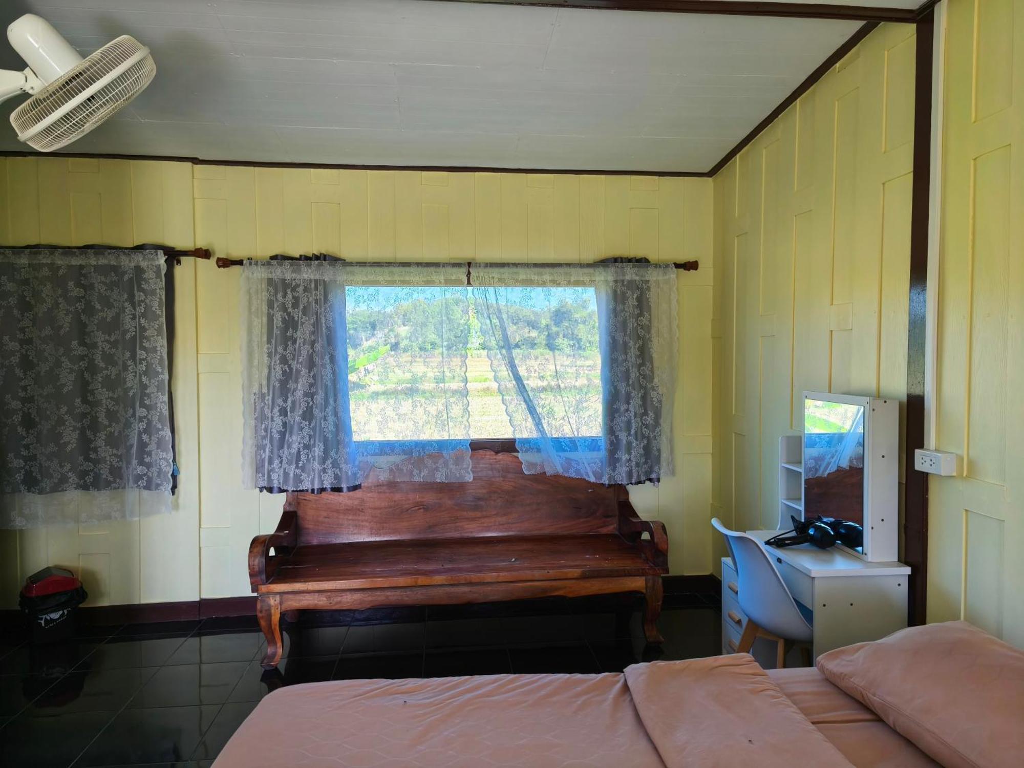 Boat And House Resort Khao Kho Exterior foto